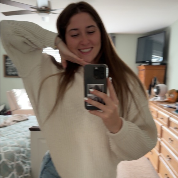 Meet your Posher, Angelina - Picture 1 of 1